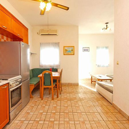 Apartments Ivo 1328 Fažana Εξωτερικό φωτογραφία